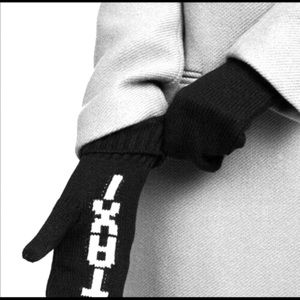 New With Tags Kate Spade Taxi Mitten